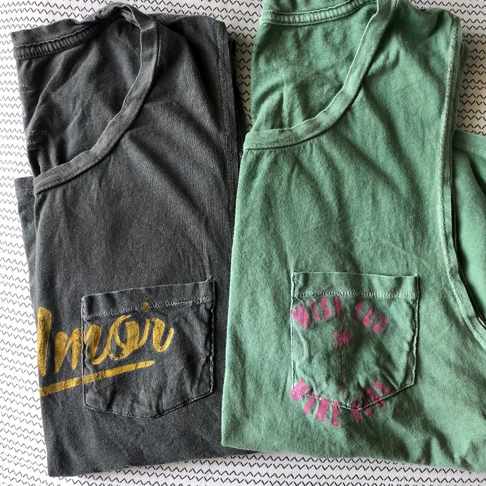 Set of 2 Billabong Muscle Tanks Women's Small